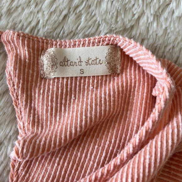 Altar'd State short sleeve shirt size small - Picture 4 of 16